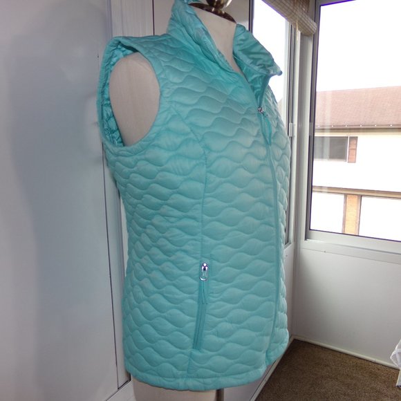 Teal Colored Vest - Picture 2 of 5